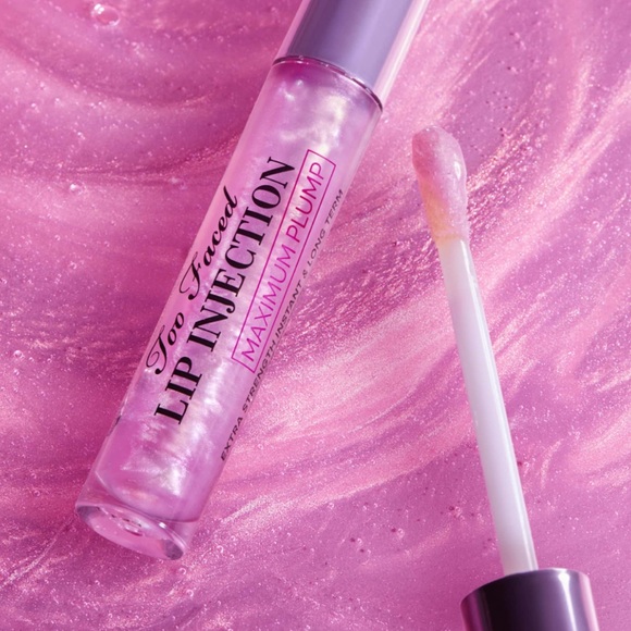 Too Faced Lip Injection Maximum Plump Lip Plumper Lipgloss - Picture 14 of 16